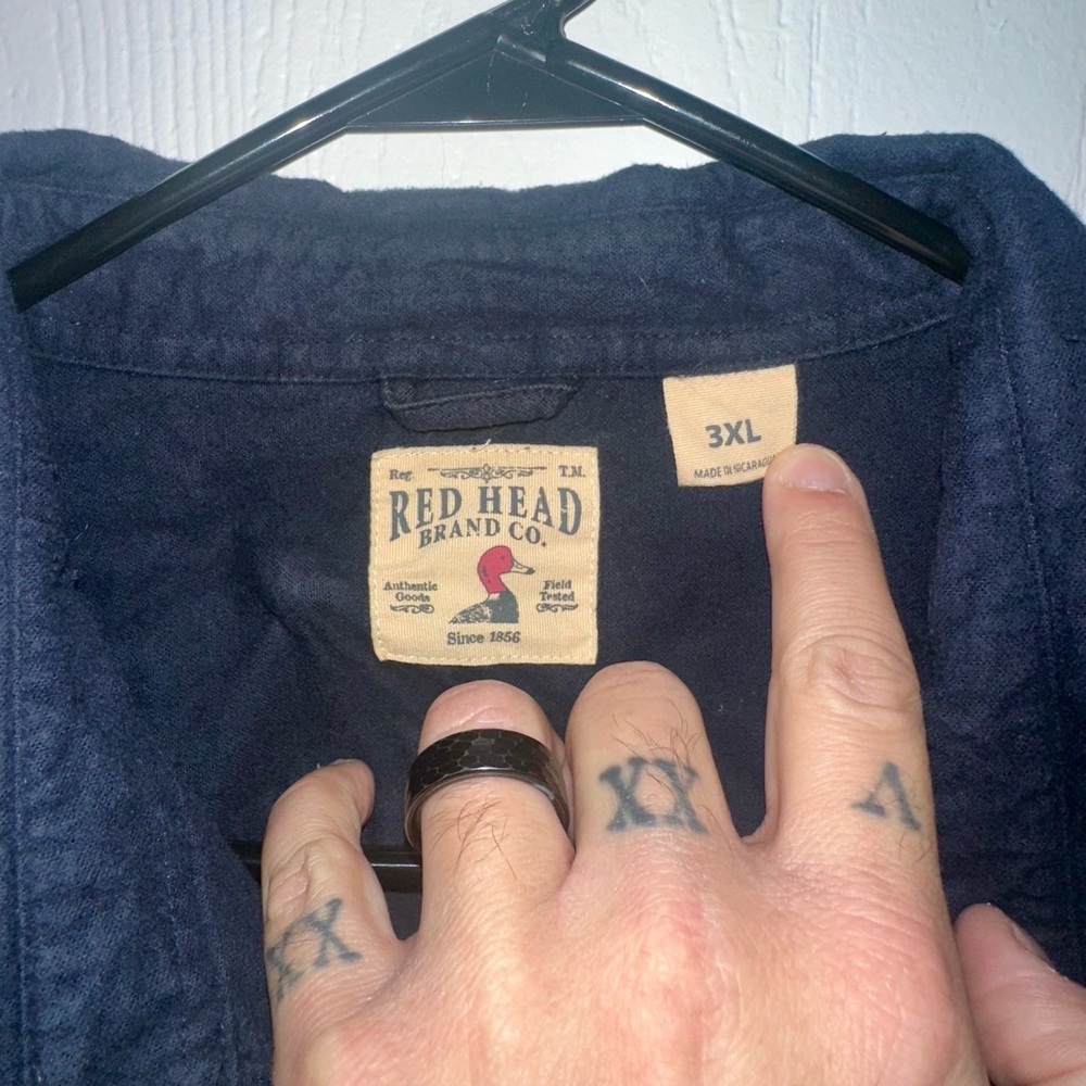 RedHead Men's Casual Button Down Shirt - Dark Blue - Picture 3 of 4
